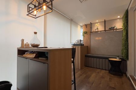 Apartamento à venda com 79m², 2 quartos e 1 vaga Apartamento à venda com 79m², 2 quartos e 1 vagaVaranda gourmet