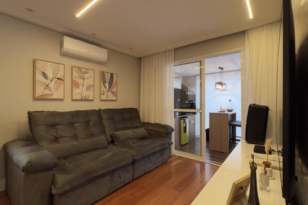 Apartamento à venda com 79m², 2 quartos e 1 vaga Apartamento à venda com 79m², 2 quartos e 1 vagaSala
