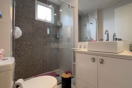 Apartamento à venda com 79m², 2 quartos e 1 vaga Apartamento à venda com 79m², 2 quartos e 1 vagaBanheiro