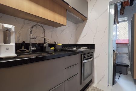 Apartamento à venda com 79m², 2 quartos e 1 vaga Apartamento à venda com 79m², 2 quartos e 1 vagaCozinha e Área de Serviço