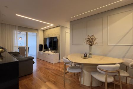 Apartamento à venda com 79m², 2 quartos e 1 vaga Apartamento à venda com 79m², 2 quartos e 1 vagaSala