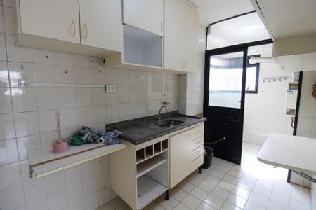 Apartamento para alugar com 70m², 3 quartos e 2 vagasCozinha