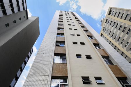 Apartamento para alugar com 73m², 1 quarto e 1 vagaFachada