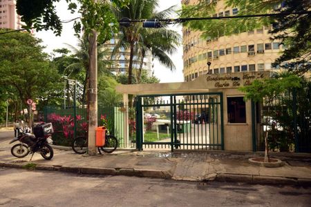 Apartamento para alugar com 36m², 1 quarto e 1 vagaÁreas Externas