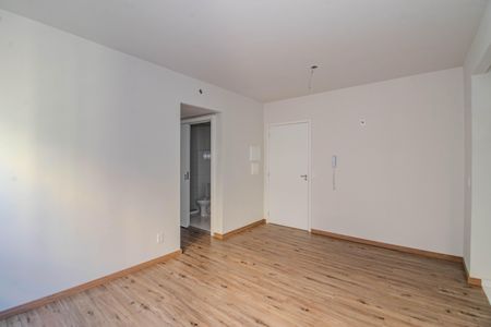 Sala de apartamento à venda com 2 quartos, 39m² em Parque Santa Fé, Porto Alegre