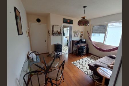 Sala de apartamento à venda com 1 quarto, 41m² em Jardim Ypu, Porto Alegre