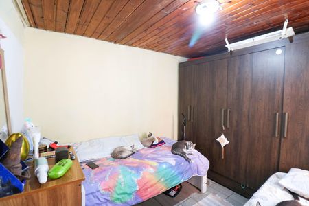 Casa à venda com 125m², 8 quartos e sem vaga Casa à venda com 125m², 8 quartos e sem vagaQuarto