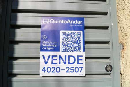 Casa à venda com 125m², 8 quartos e sem vaga