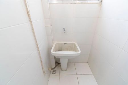 Apartamento para alugar com 74m², 2 quartos e sem vagaÁrea de Serviço