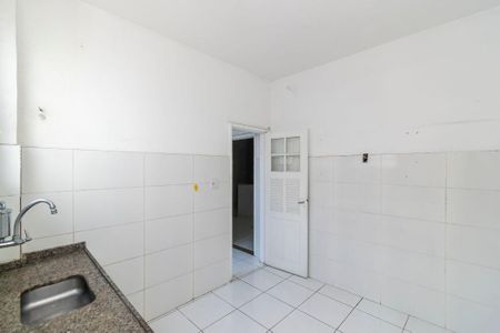 Apartamento para alugar com 74m², 2 quartos e sem vagaCozinha