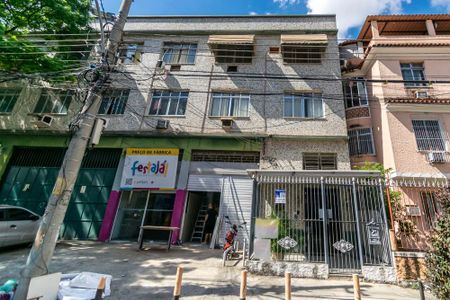 Apartamento para alugar com 74m², 2 quartos e sem vagaFachada do Prédio