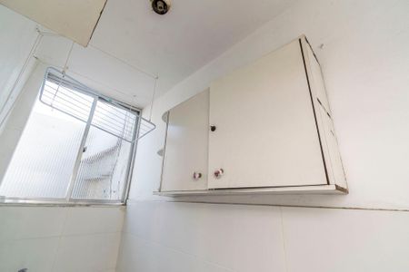 Apartamento para alugar com 74m², 2 quartos e sem vagaÁrea de Serviço