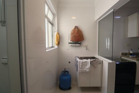 Apartamento para alugar com 70m², 3 quartos e 1 vaga Apartamento para alugar com 70m², 3 quartos e 1 vagaÁrea de Serviço