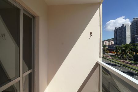 Varanda de apartamento para alugar com 3 quartos, 70m² em Jardim Vitoria, Guarujá