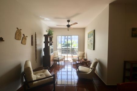 Sala de apartamento para alugar com 3 quartos, 70m² em Jardim Vitoria, Guarujá