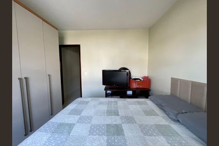 Casa de condomínio à venda com 150m², 4 quartos e 2 vagasQuarto 3