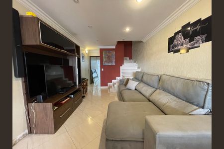 Casa de condomínio à venda com 150m², 4 quartos e 2 vagasSala