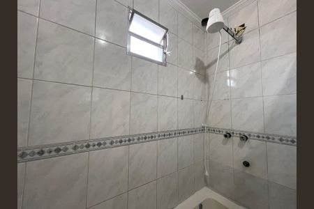 Casa de condomínio à venda com 150m², 4 quartos e 2 vagasBanheiro 1