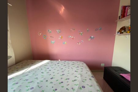 Casa de condomínio à venda com 150m², 4 quartos e 2 vagasQuarto 2