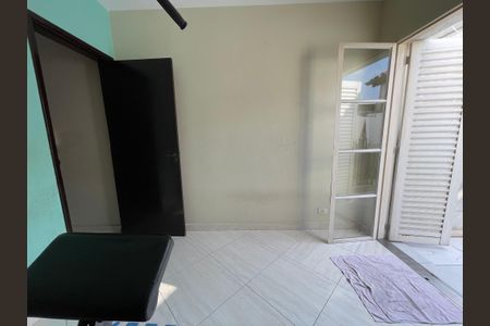 Casa de condomínio à venda com 150m², 4 quartos e 2 vagasQuarto 4
