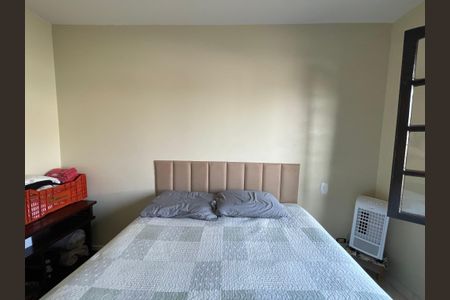 Casa de condomínio à venda com 150m², 4 quartos e 2 vagasQuarto 3