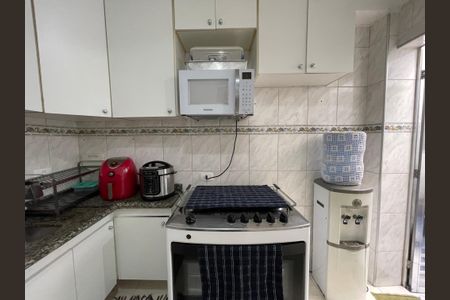 Casa de condomínio à venda com 150m², 4 quartos e 2 vagasCozinha