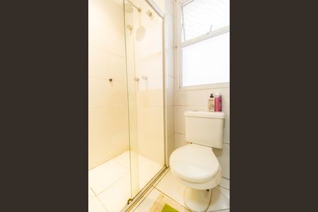 Casa de condomínio à venda com 232m², 3 quartos e 3 vagasBanheiro de serviço