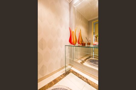 Casa de condomínio à venda com 232m², 3 quartos e 3 vagasEntrada