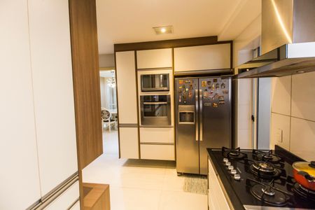 Casa de condomínio à venda com 232m², 3 quartos e 3 vagasCozinha