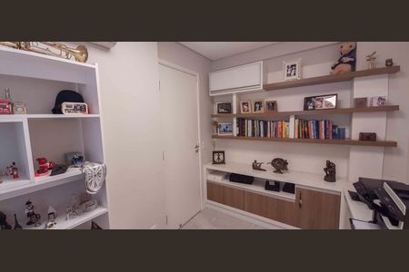 Apartamento à venda com 187m², 3 quartos e 3 vagasEscritório