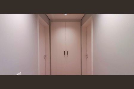 Apartamento à venda com 187m², 3 quartos e 3 vagasRoupeiro