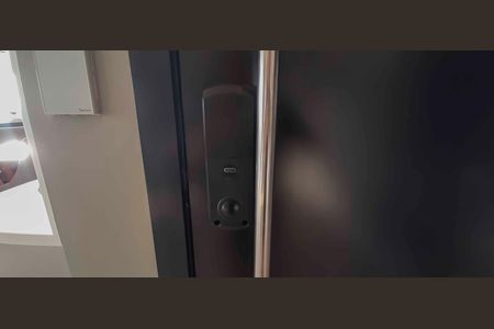 Apartamento à venda com 187m², 3 quartos e 3 vagasFechadura Eletrônica
