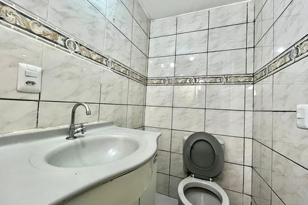 Apartamento à venda com 60m², 2 quartos e 1 vaga Apartamento à venda com 60m², 2 quartos e 1 vagaBanheiro