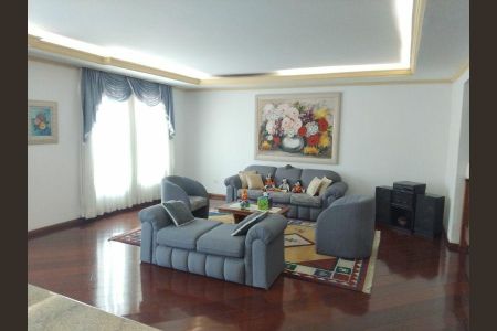 Casa à venda com 3 quartos, 400m² em Parque das Nações, Santo André