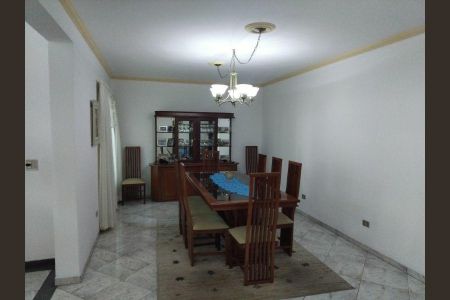 Casa à venda com 400m², 3 quartos e 4 vagas