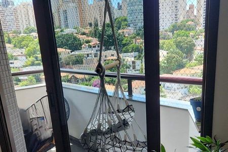 Apartamento para alugar com 3 quartos, 280m² em Pacaembu, São Paulo
