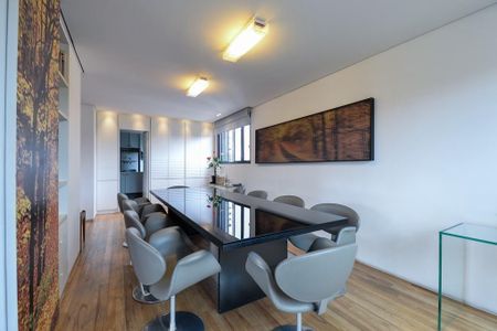 Apartamento para alugar com 3 quartos, 280m² em Pacaembu, São Paulo