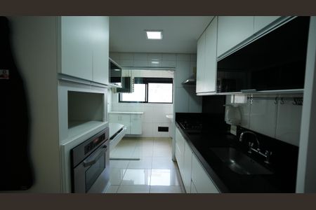 Apartamento à venda com 114m², 3 quartos e 3 vagasCozinha