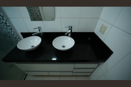 Apartamento à venda com 114m², 3 quartos e 3 vagasBanheiro da Suíte