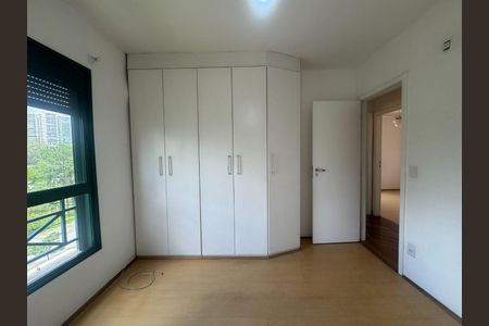 Apartamento para alugar com 3 quartos, 94m² em Alphaville Industrial, Barueri