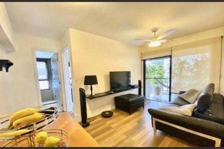 Apartamento à venda com 56m², 1 quarto e 1 vaga