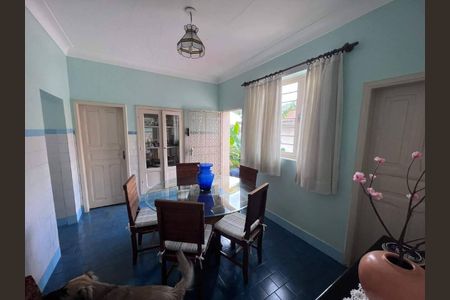 Casa à venda com 3 quartos, 215m² em Floresta, Belo Horizonte