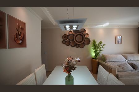 Apartamento à venda com 67m², 3 quartos e 1 vagaSala