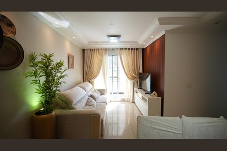 Apartamento à venda com 67m², 3 quartos e 1 vagaSala