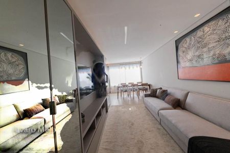 Apartamento à venda com 2 quartos, 67m² em Centro, Belo Horizonte