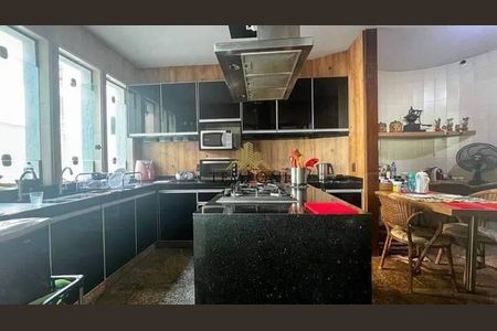 Casa à venda com 5 quartos, 417m² em Comiteco, Belo Horizonte