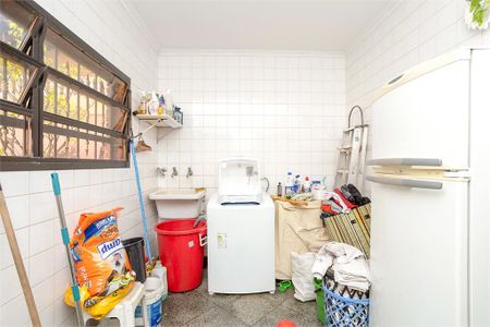 Casa à venda com 3 quartos, 305m² em Jardim Nossa Senhora do Carmo, São Paulo