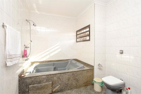 Casa à venda com 3 quartos, 305m² em Jardim Nossa Senhora do Carmo, São Paulo