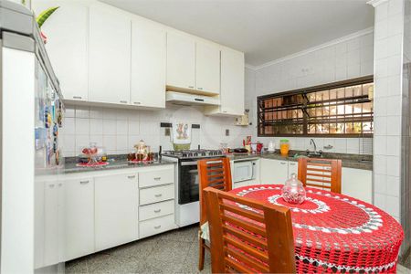 Casa à venda com 3 quartos, 305m² em Jardim Nossa Senhora do Carmo, São Paulo