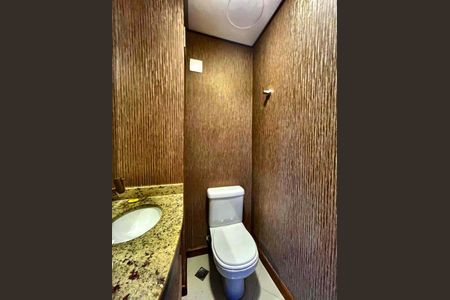 Apartamento para alugar com 105m², 3 quartos e 2 vagasLavabo 